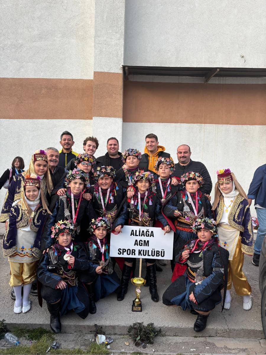 Aliağa Belediyesi Halk Oyunları Ekibi İzmir İl Birinciliğinde Zirveye Çıktı