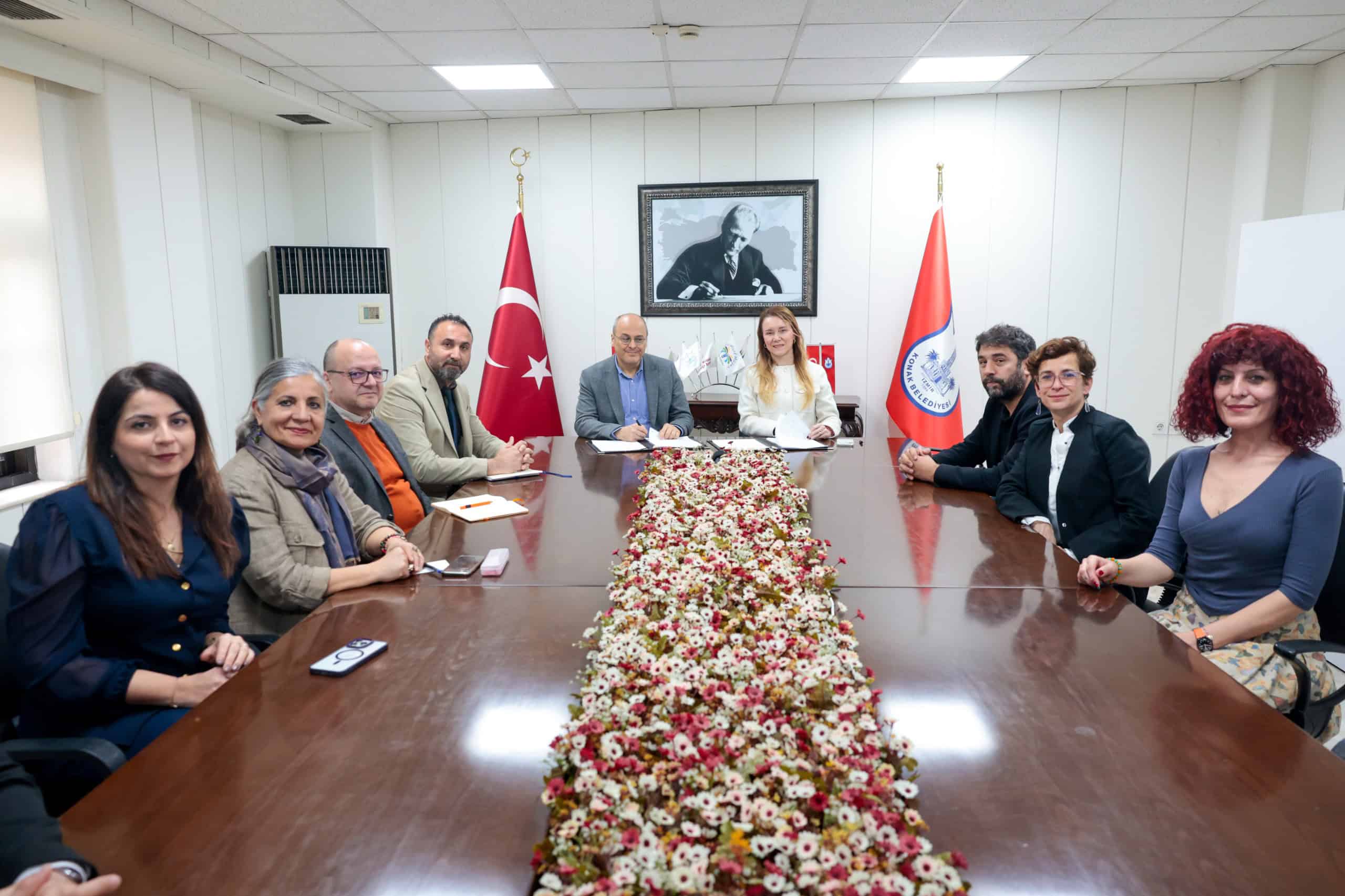 Konak Belediyesi ile BAYETAV Arasında Eşitlik ve Adalet İçin İş Birliği Protokolü İmzalandı