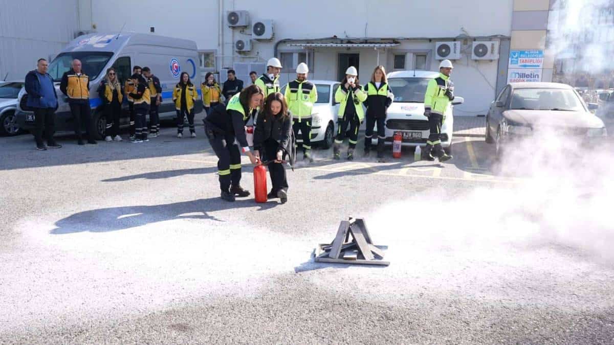 ABAK, Mart Ayında Aliağa’da Afet Bilincini Artırmaya Yönelik Eğitim ve Tatbikatlar Düzenledi