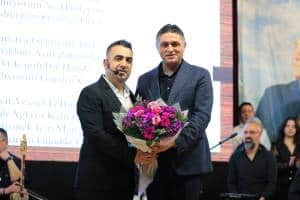 Aliağa’da ASEV Korosundan Aşık Veysel Türküleriyle Anlamlı Bir Gece Düzenlendi