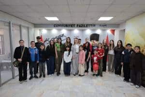 Konak Belediyesi’nde Çocuk Meclisi’nden 23 Nisan’da Anlamlı Buluşma